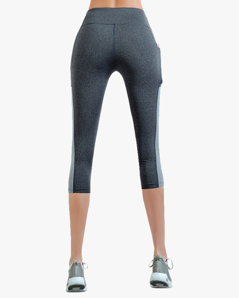 Yoga pants capri with pockets