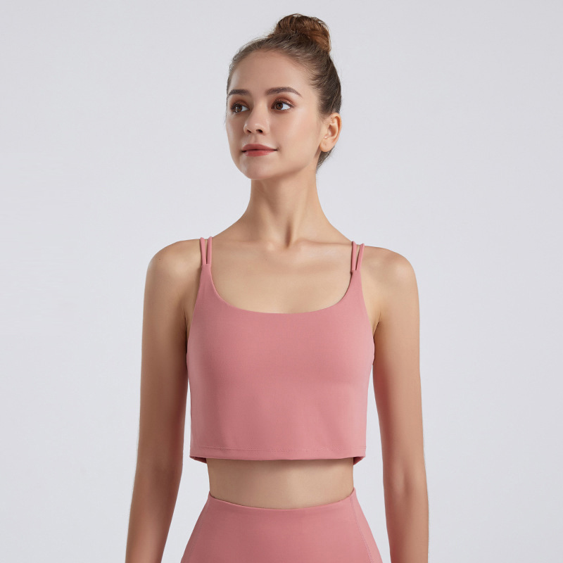 Double layered sports bra for ladies