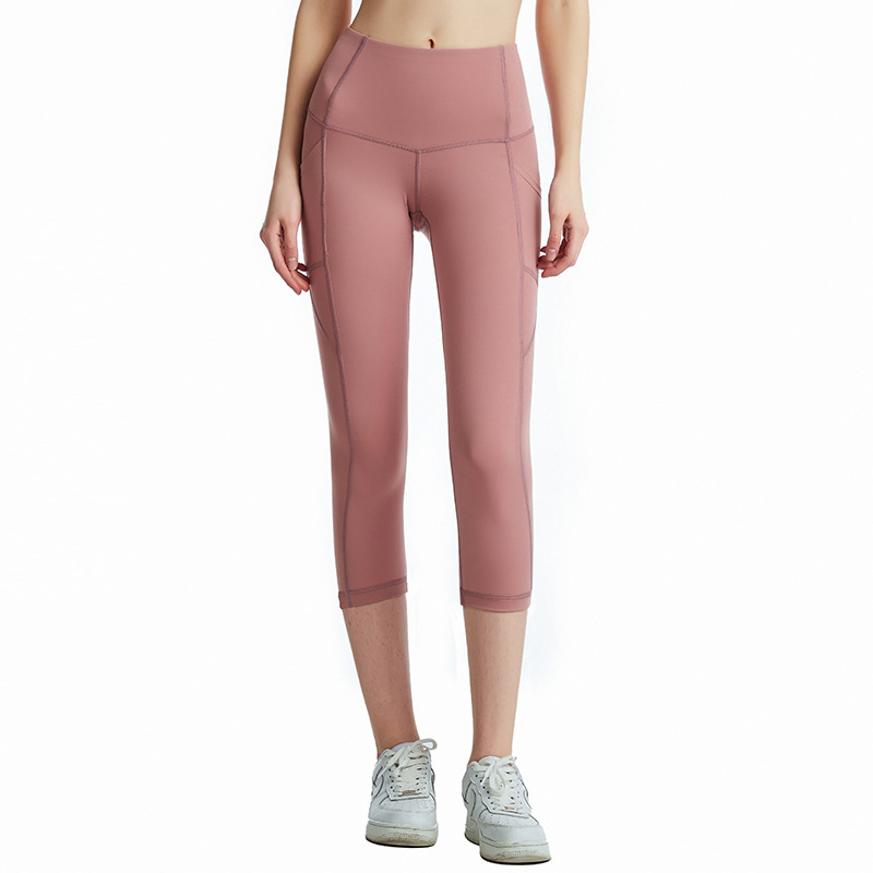 Women's capri pants with pocket