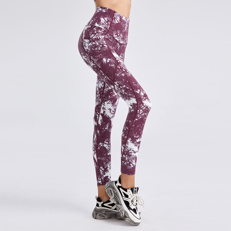 Women's Fashion Print Capri Yoga Pants